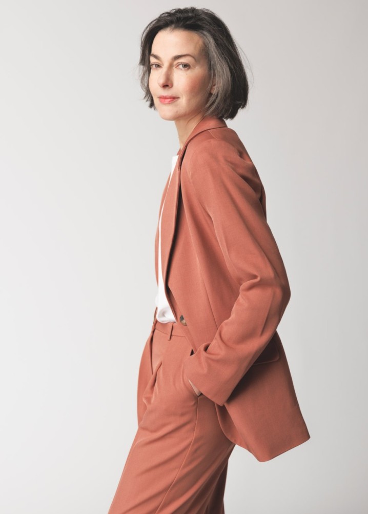 gisele lambert - classics 40+