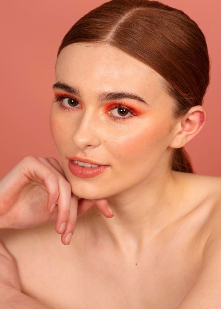 holly watson - beauty