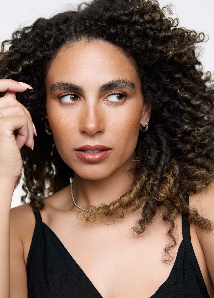tori cross - beauty