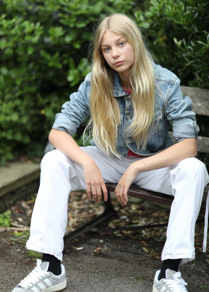 mila lobb - profile