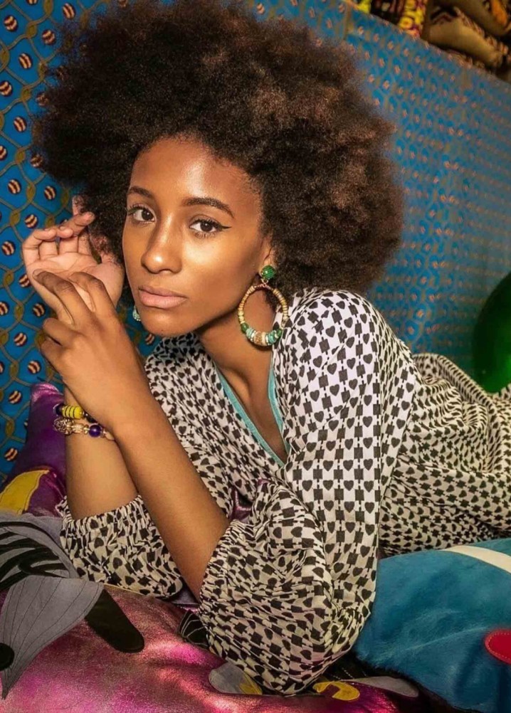 elishia edwards - model