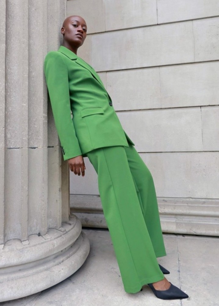 naomi olaniyi - real & unique