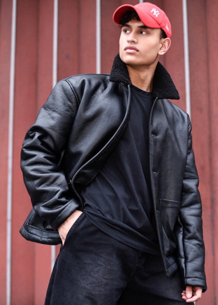 ismaeel miah - profile