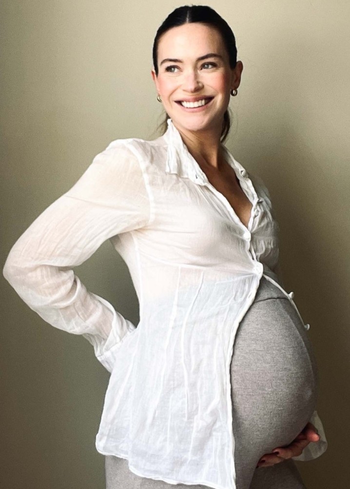 clementine wood - maternity