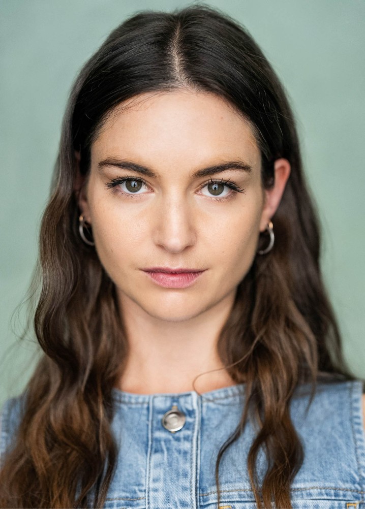 vanessa grasse - profile
