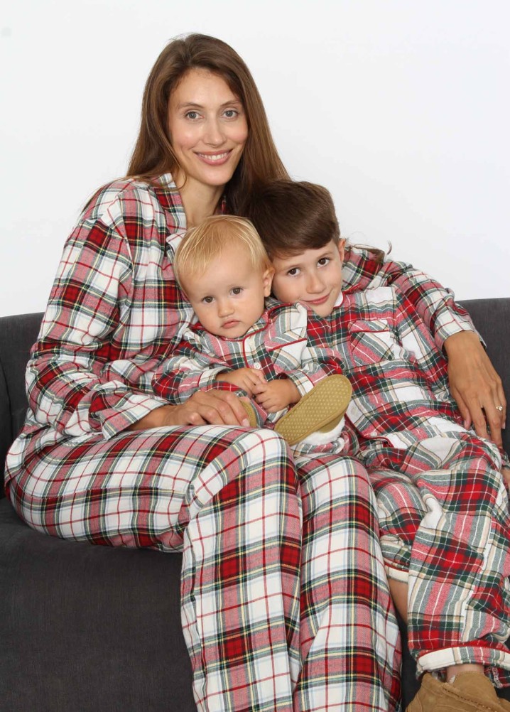green-jones family - families