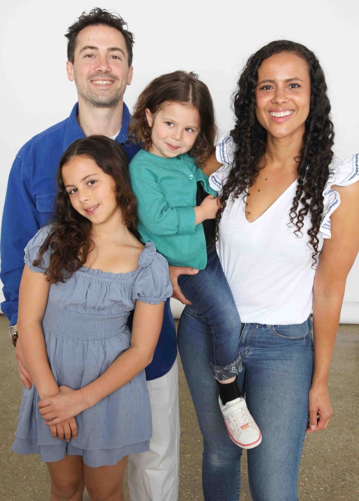 sarris family - profile