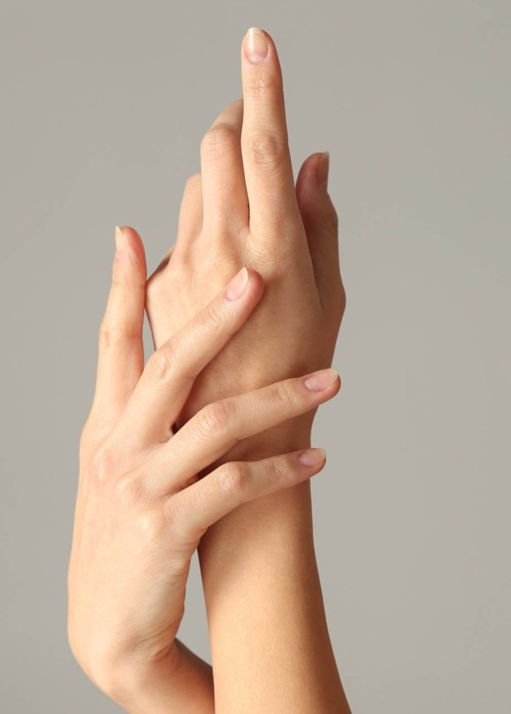 asha egenvall - hands