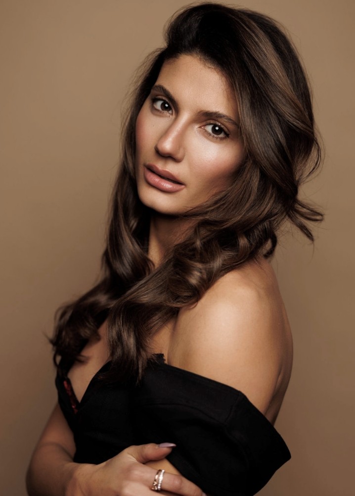 andrea vasiliou - actor