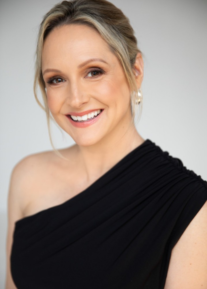 helen leigh - actor
