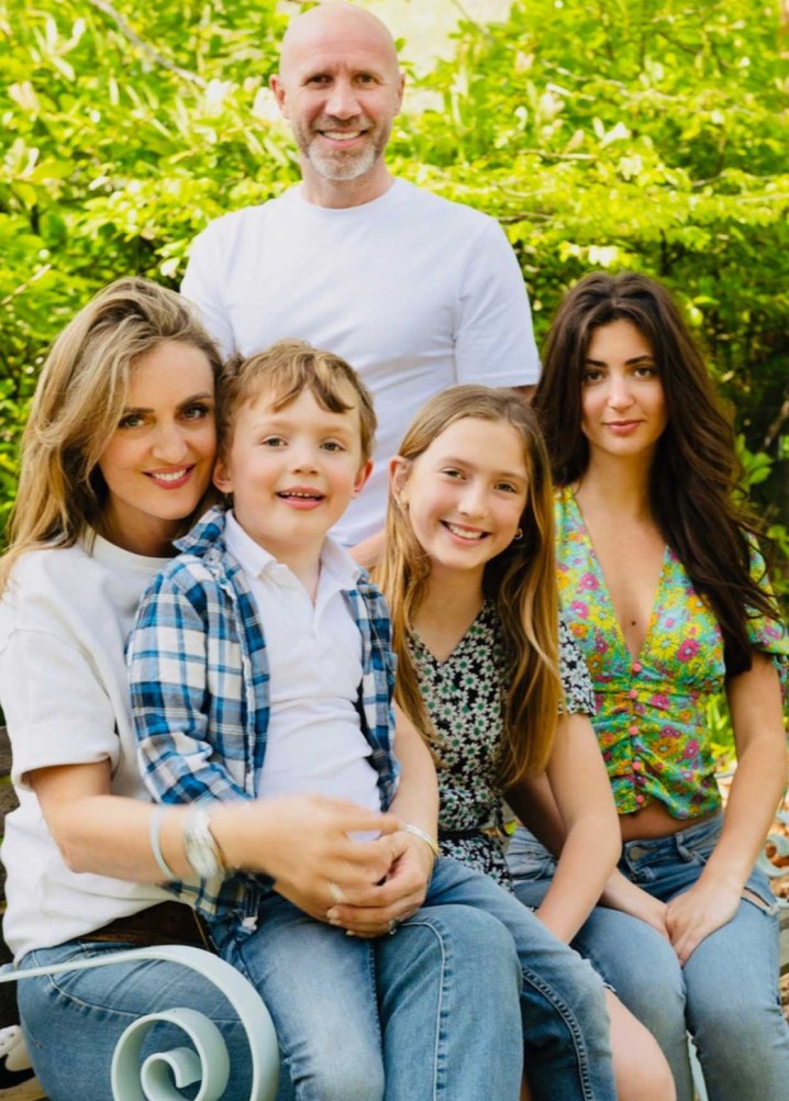 oliver-black family - profile