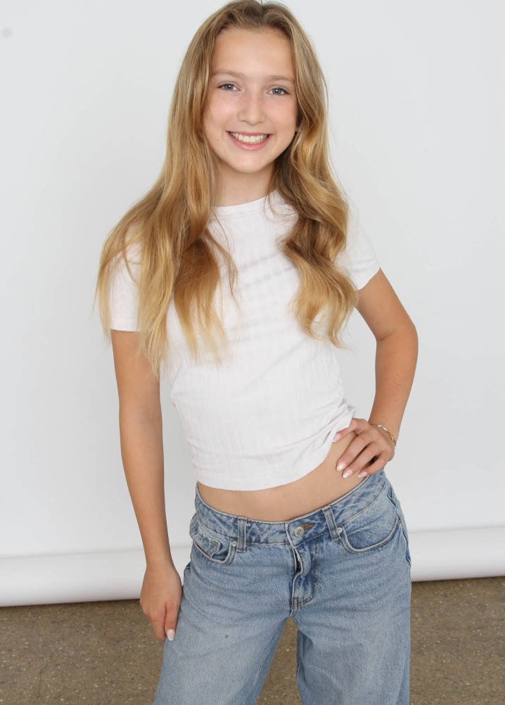 molly oliver - junior