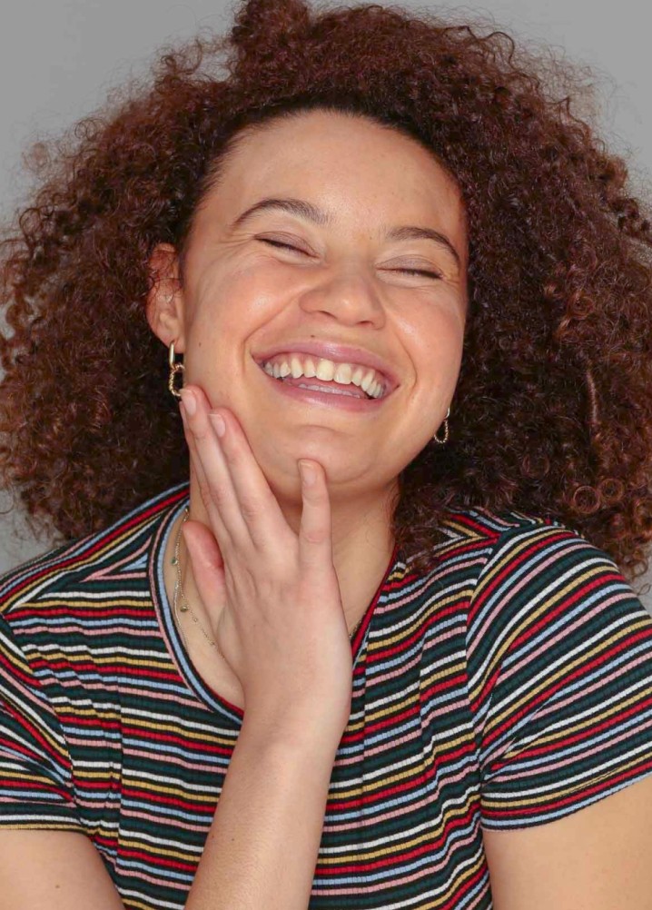 lara olutunmogun - real