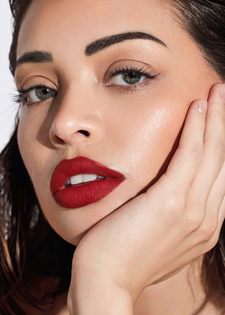 asha egenvall - teeth & lips
