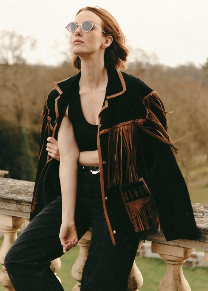 daisy pettinger - model