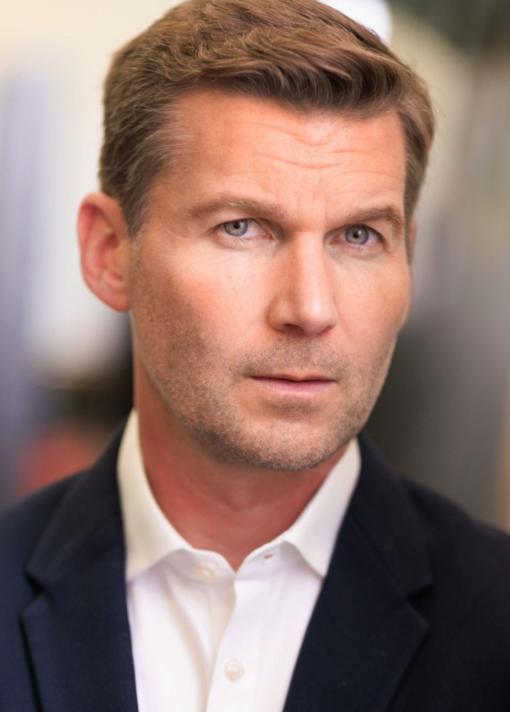 cameron anderson - actor