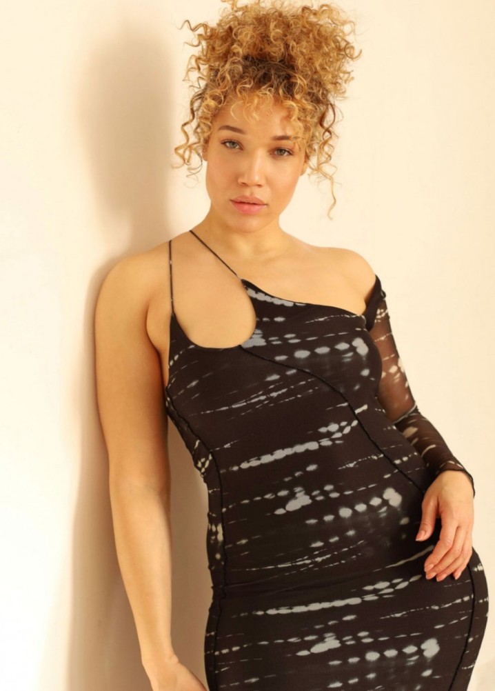 sasha raftery - curve