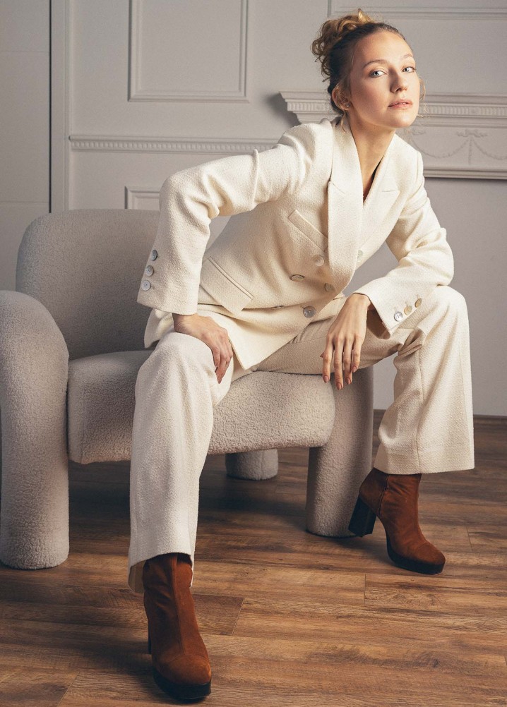 anastasia aush - actor