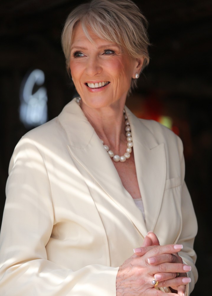 sue graves - classics 40+