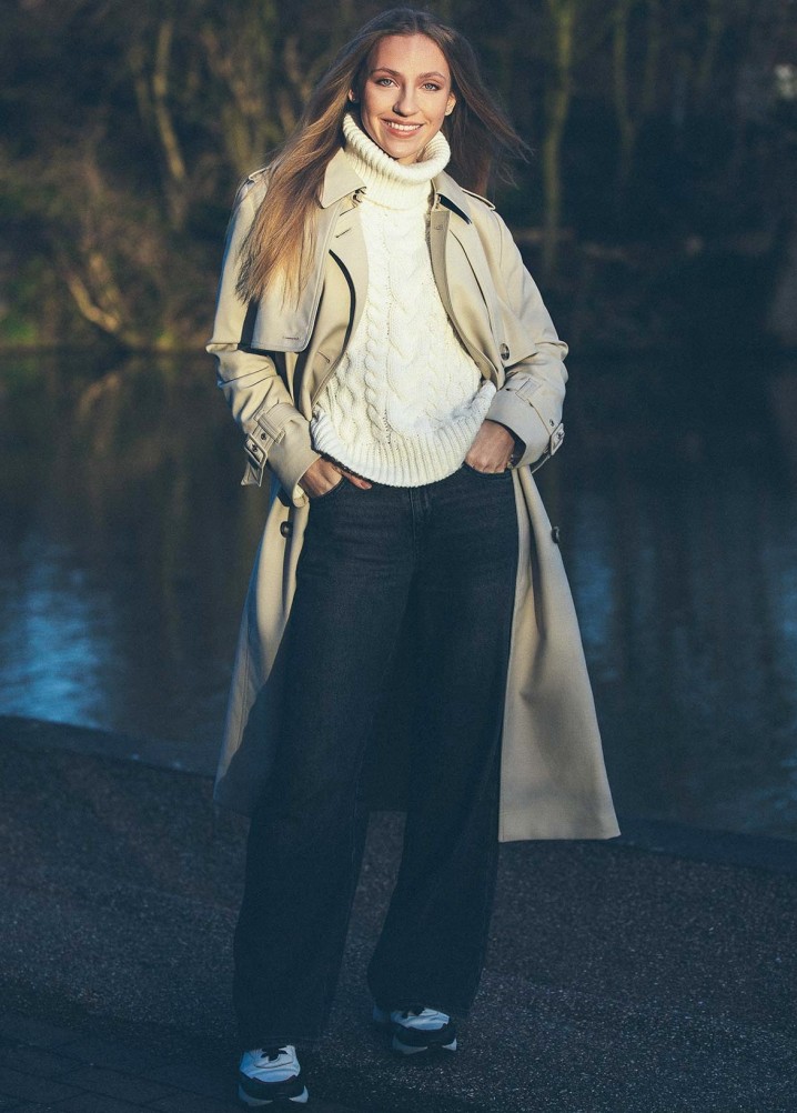 anastasia aush - actor