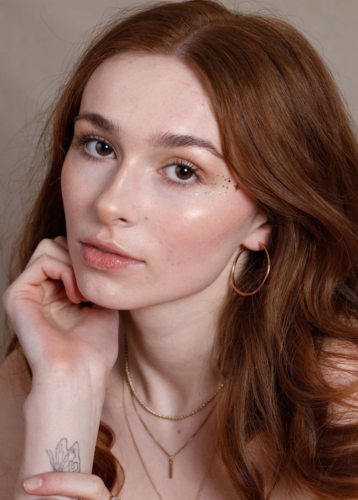 holly watson - model
