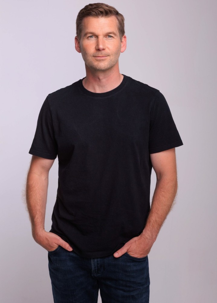 cameron anderson - actor