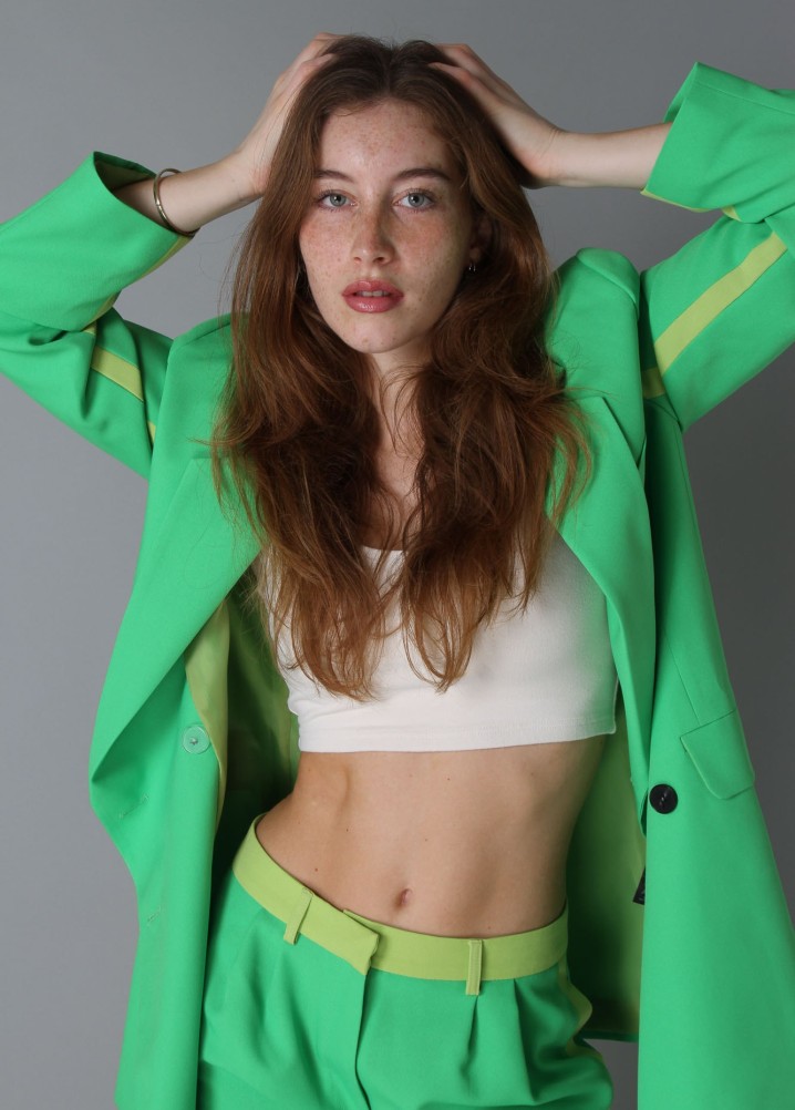 jasmine hallam - real & unique