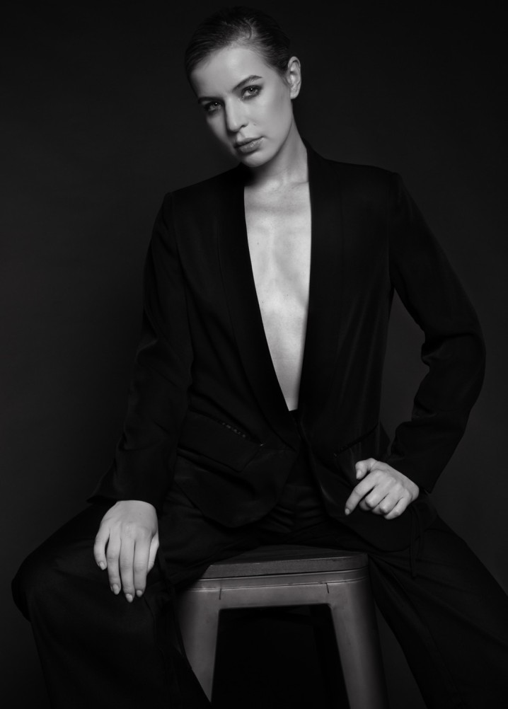 olha sheredeko - model