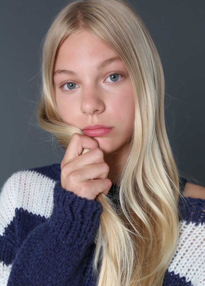 mila lobb - junior