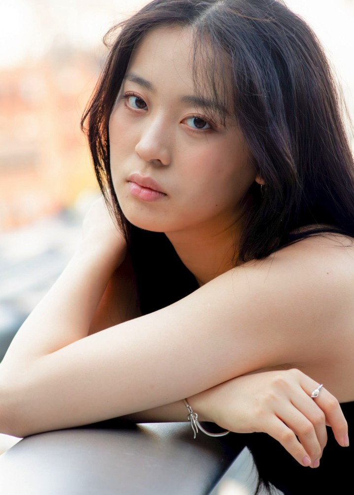 elaine na - actor