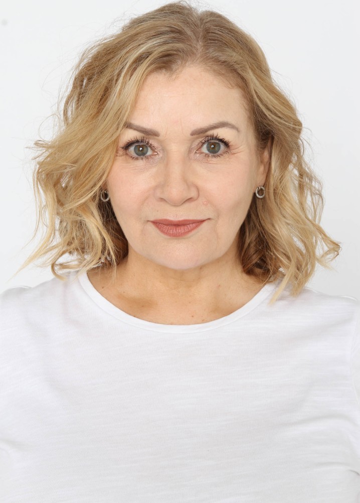 Lizzie Pain - Digitals