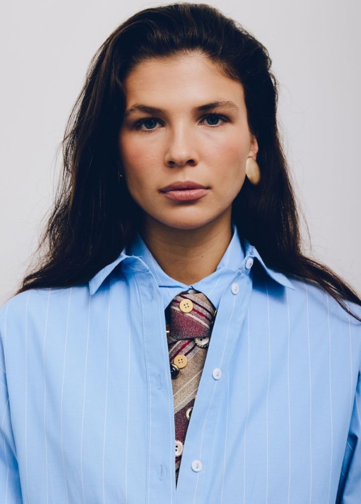 ella mapes - model