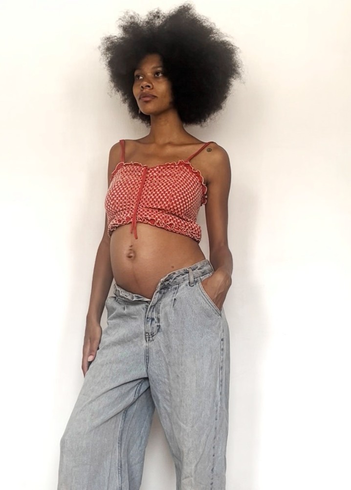 bella sontez - maternity