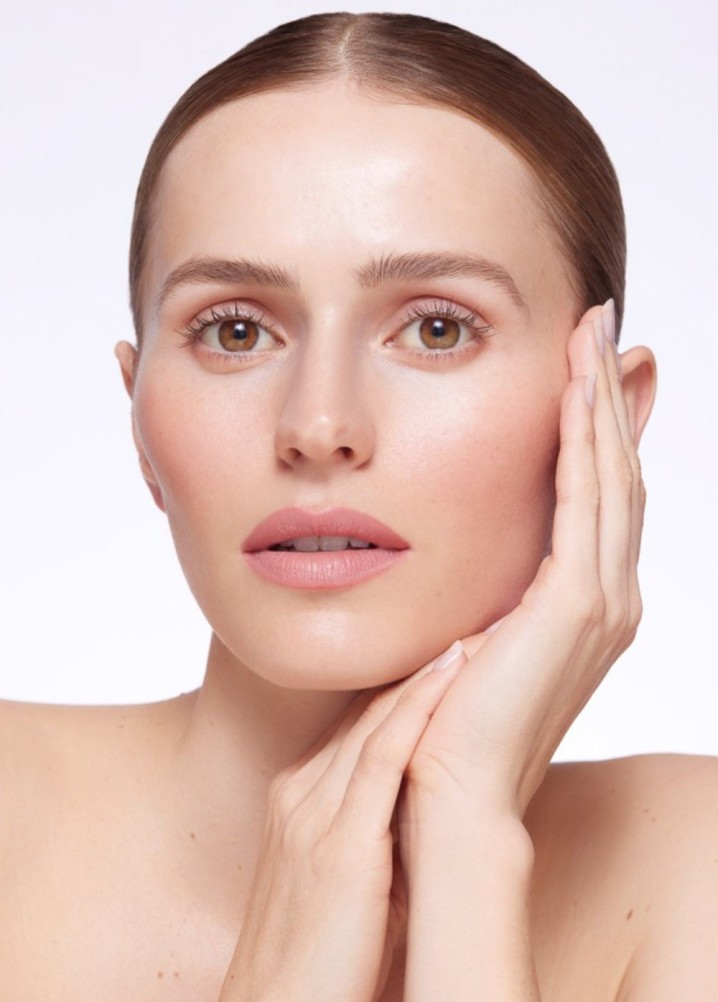 nicola hamilton - make-up