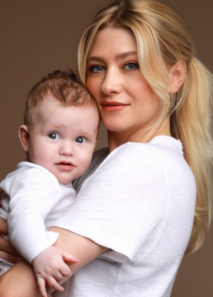 toni sully - maternity