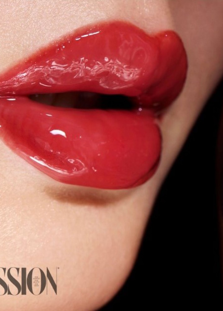 alex guo - teeth & lips
