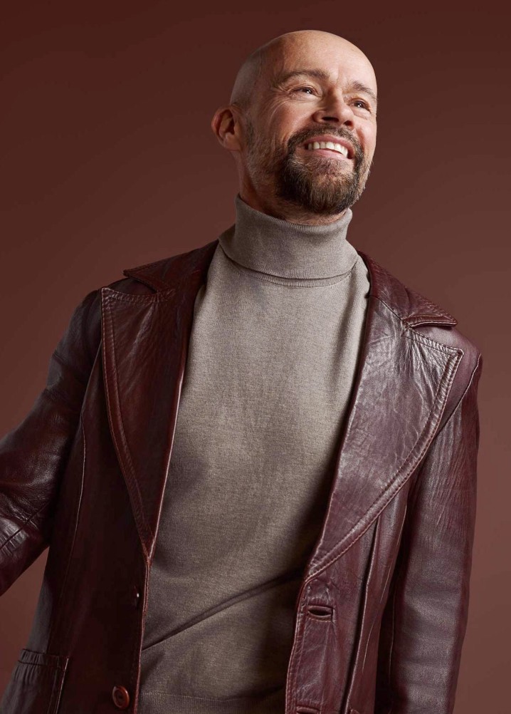 alex baynes - actor
