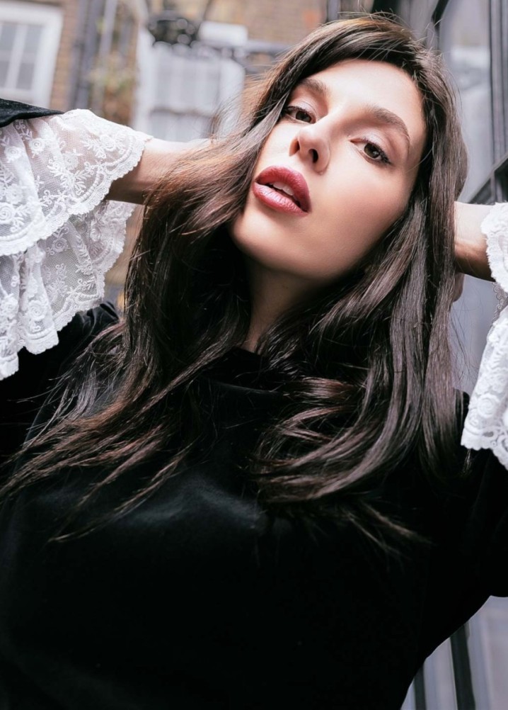 lauren saliu - model