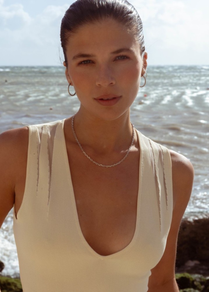 ella mapes - model