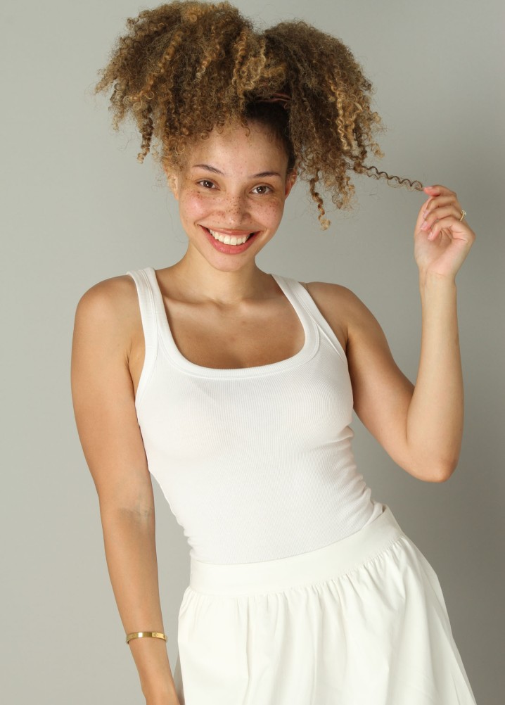 justina olivia - actor