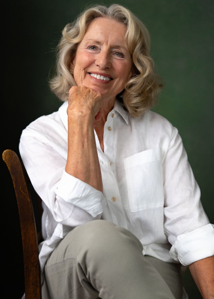 hilary harwood - actor