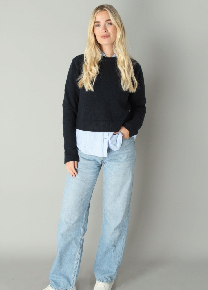 danielle wells - model