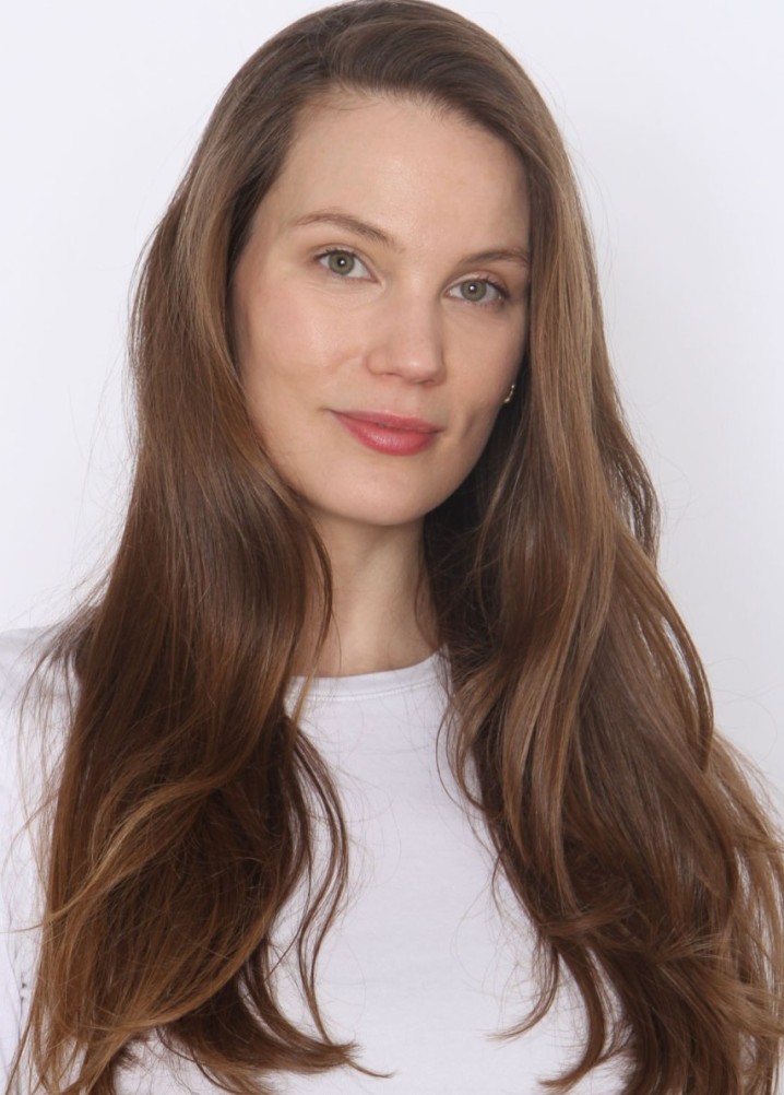 Bea - Casting Shots