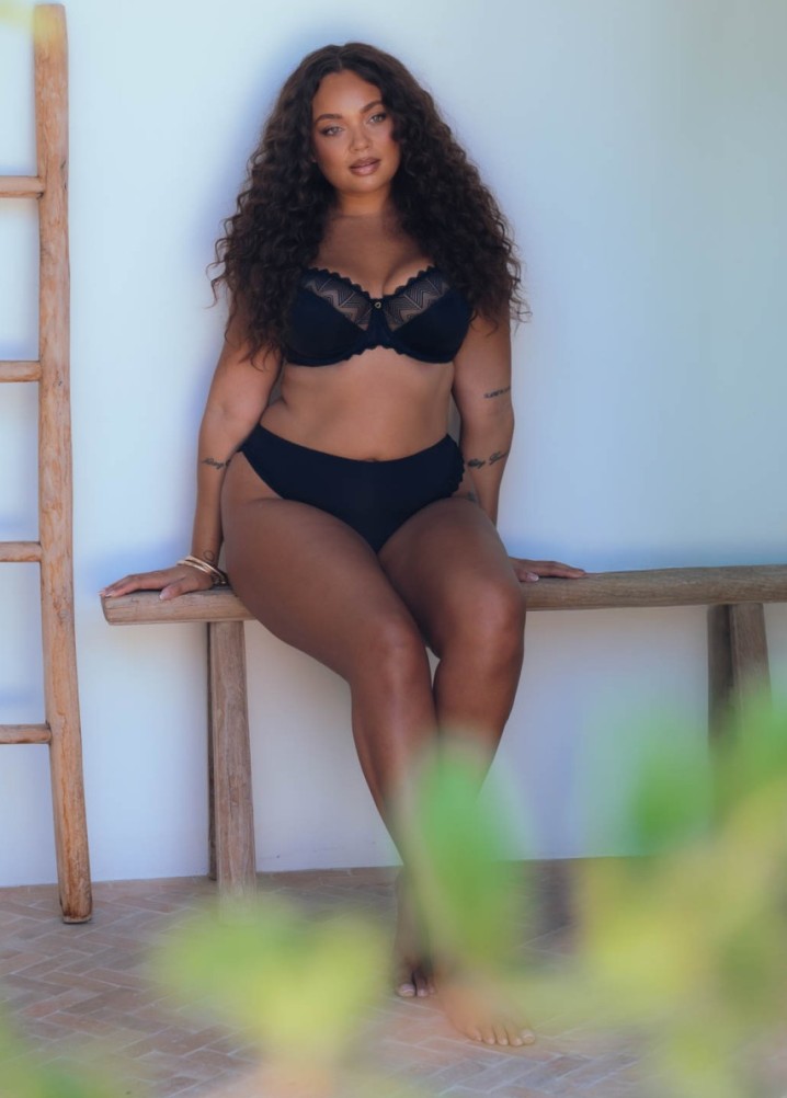 lauren may - curve