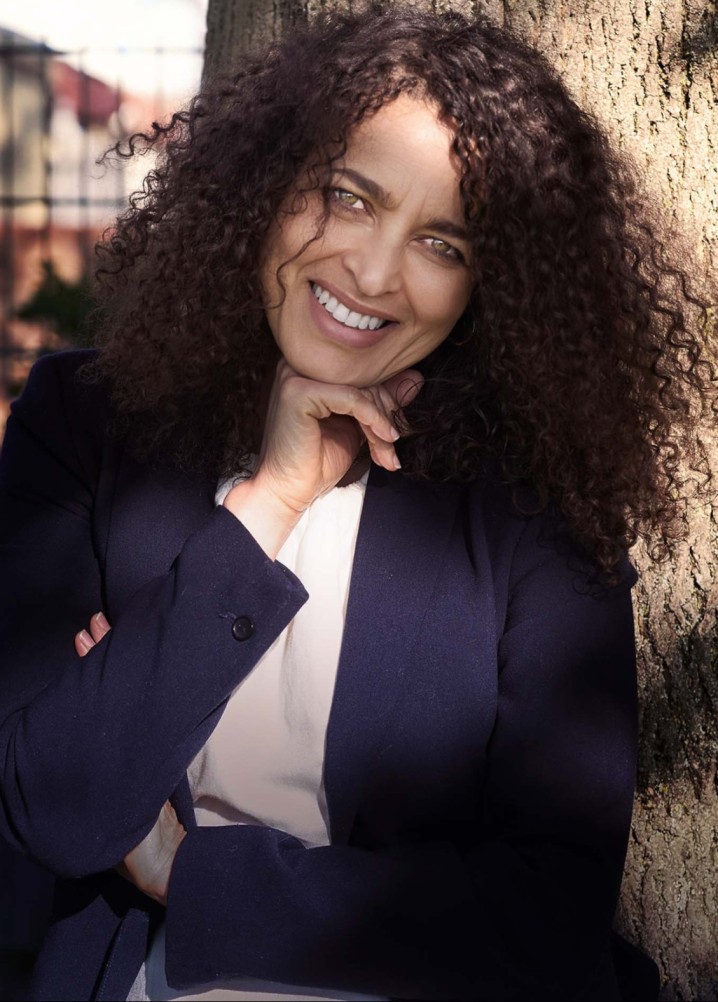 christianne oliveira - actor