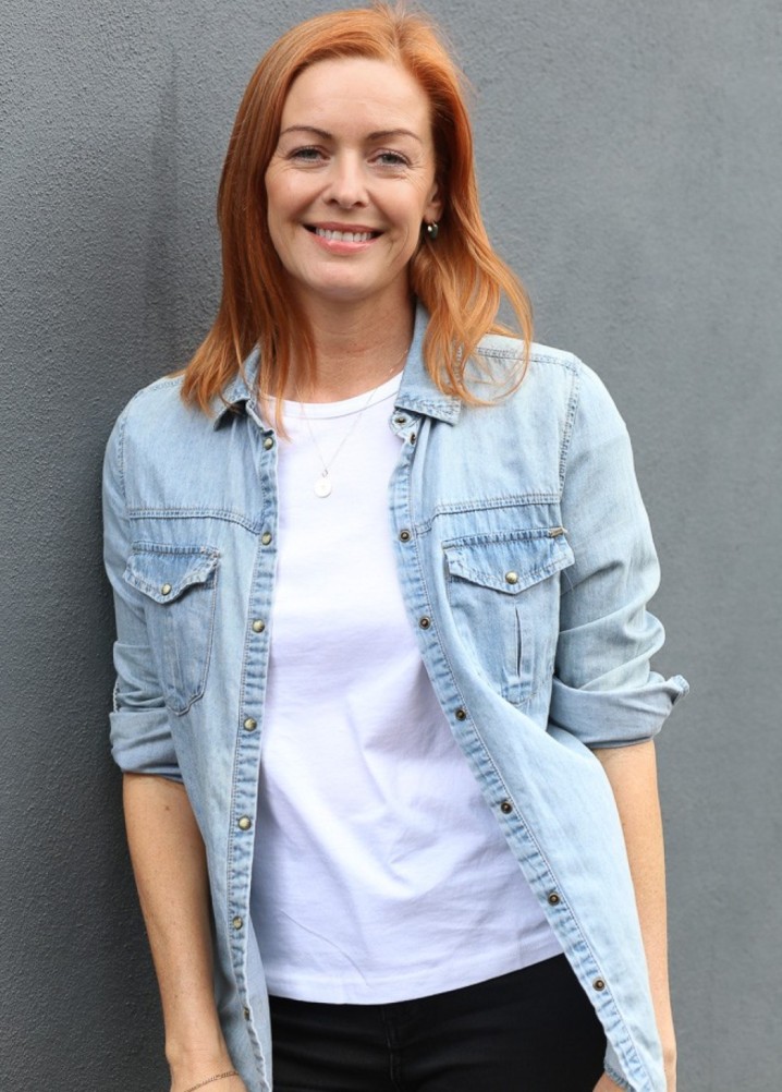 daniela isherwood - actor