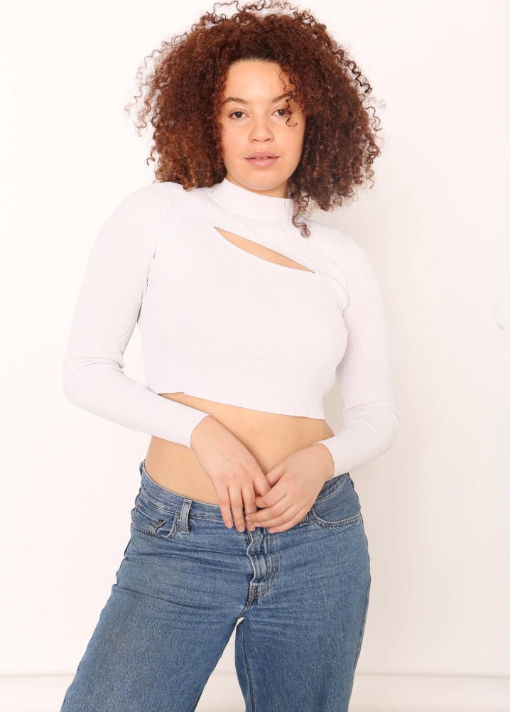 Lara Olutunmogun - Casting Shots