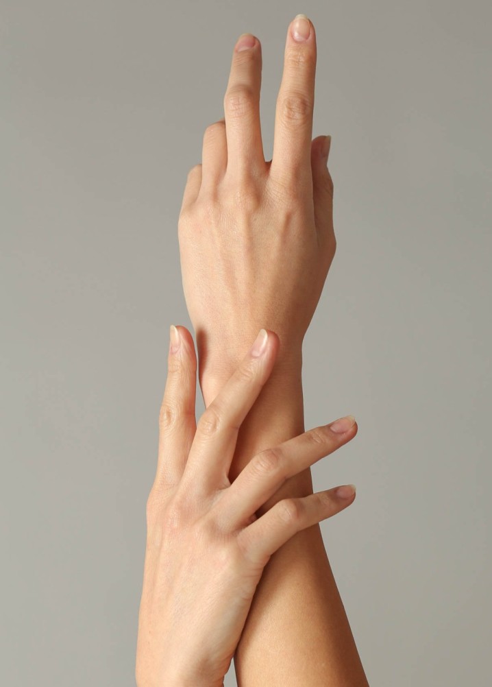 asha egenvall - hands