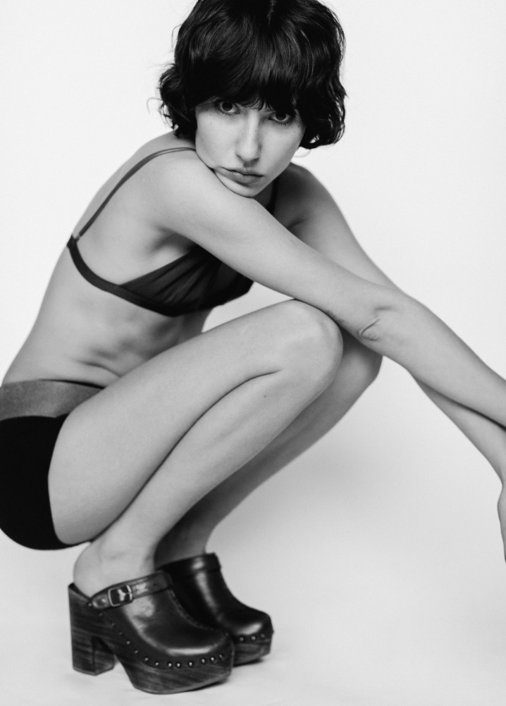 taina haines - actor