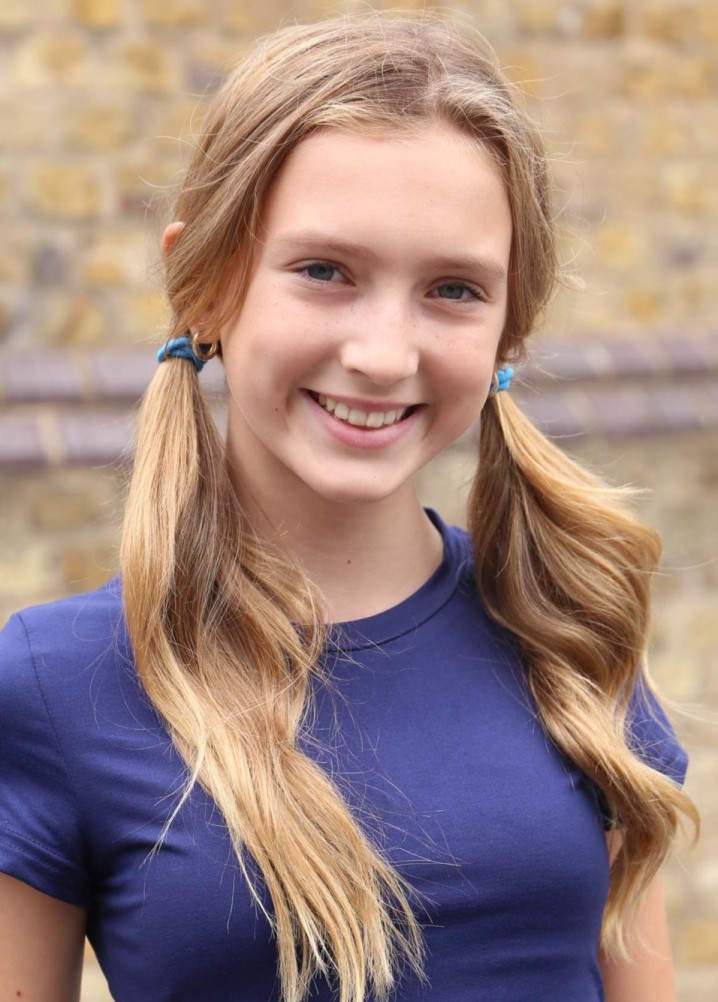 molly oliver - junior